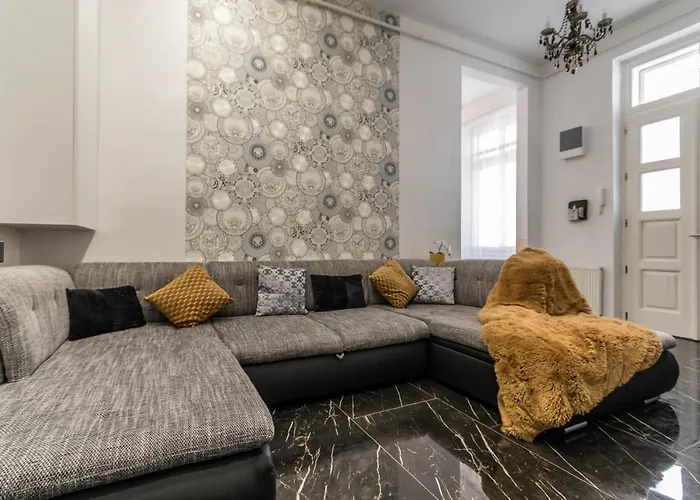 Rita\'S Design Apartment In Downtown